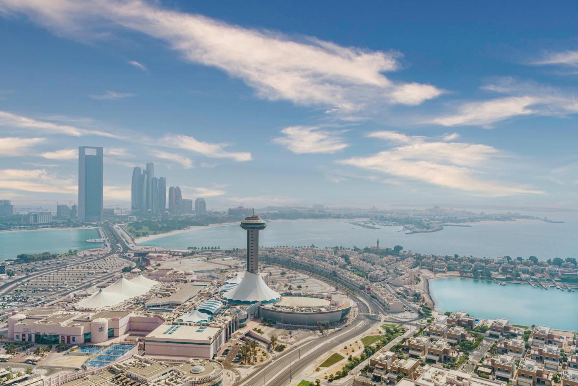 Rixos Marina Abu Dhabi Ξενοδοχείο Εξωτερικό φωτογραφία Aerial view of the convention center